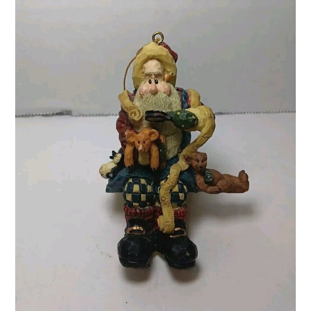 Boyds Carvers Choice 1998 Santa Jr…And the Final Inspection Shelf Sitter 370103